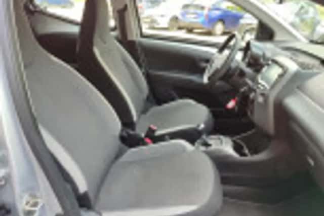 Toyota Aygo (2021) thumbnail 42