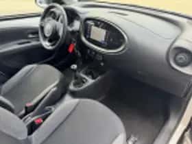 Toyota Aygo X (2022) thumbnail 34