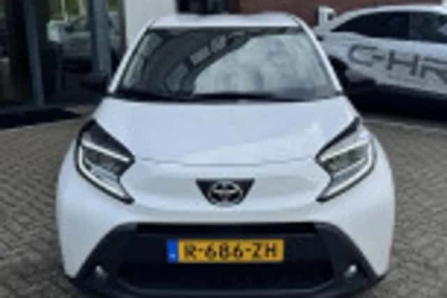 Toyota Aygo X (2022) thumbnail 52