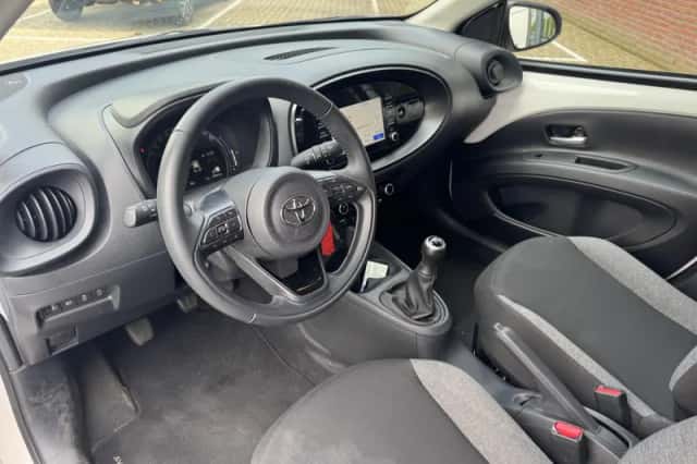 Toyota Aygo X (2022) thumbnail 8