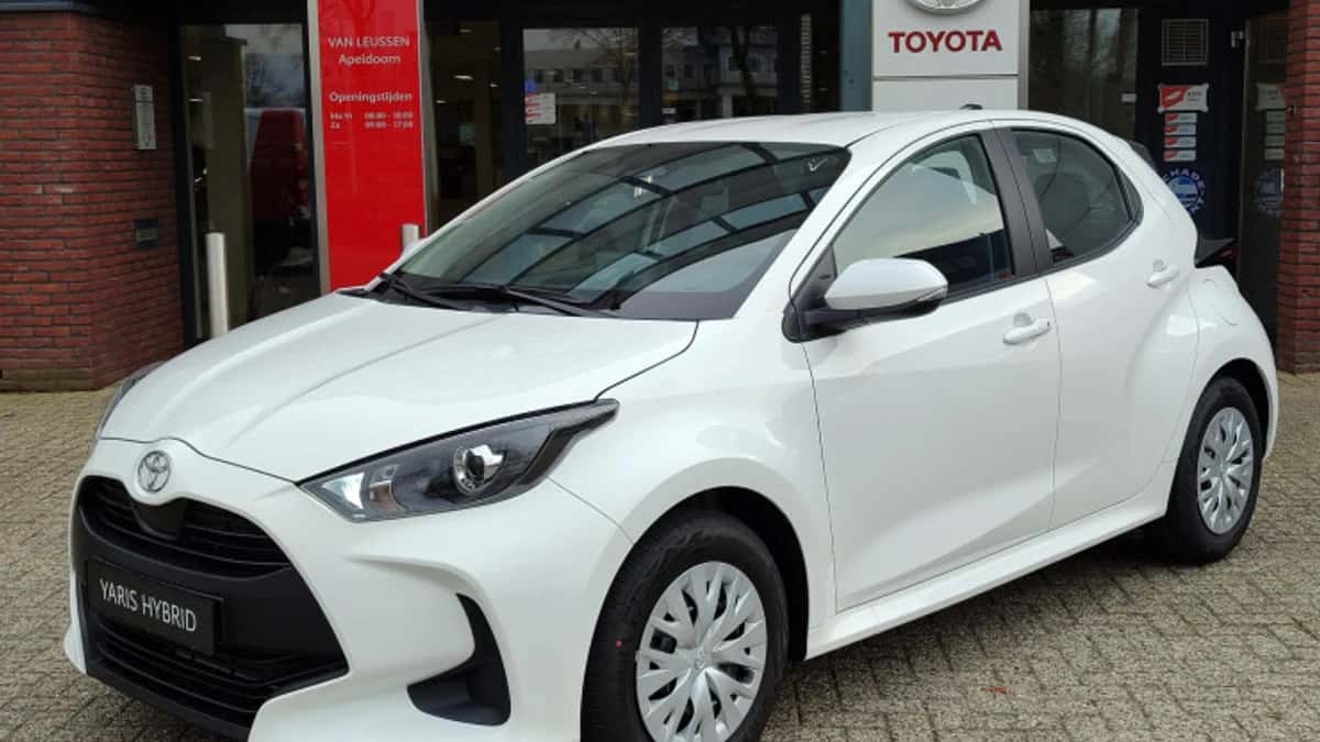 Toyota Yaris (2026) — foto 1