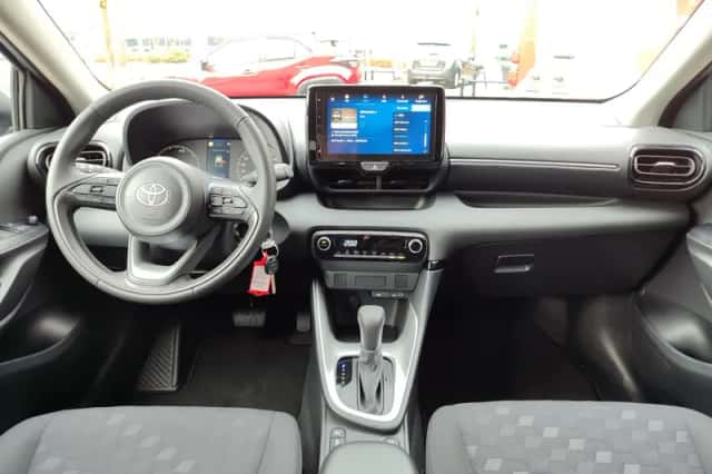 Toyota Yaris (2026) thumbnail 13