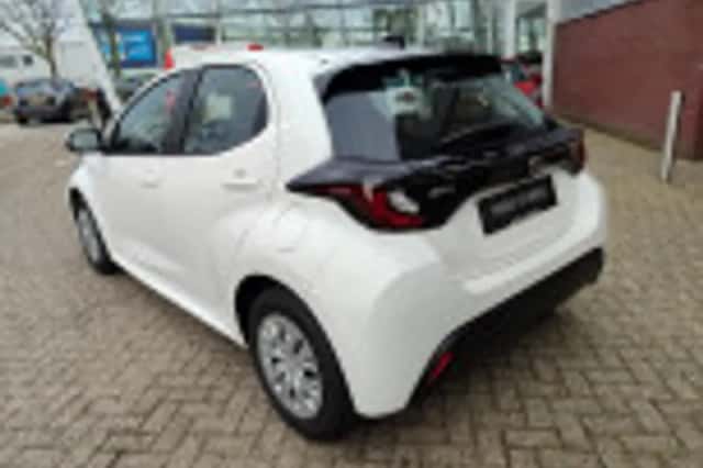 Toyota Yaris (2026) thumbnail 36