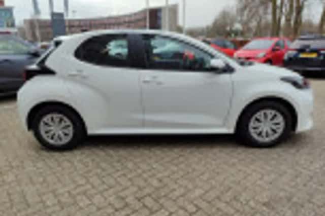 Toyota Yaris (2026) thumbnail 39
