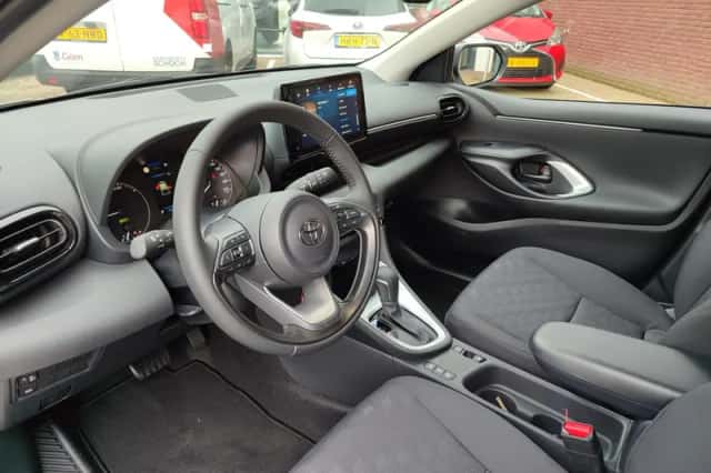 Toyota Yaris (2026) thumbnail 10