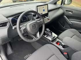 Toyota Corolla (2026) thumbnail 2