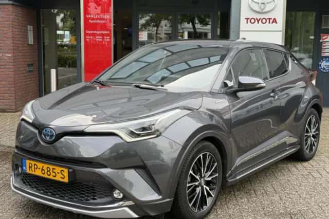 Toyota C hr (2018) thumbnail 1
