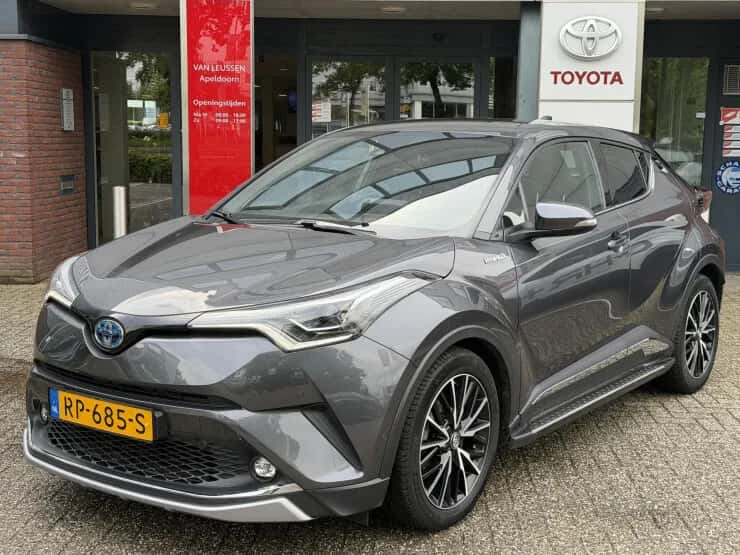 Toyota C hr (2018) — foto 1