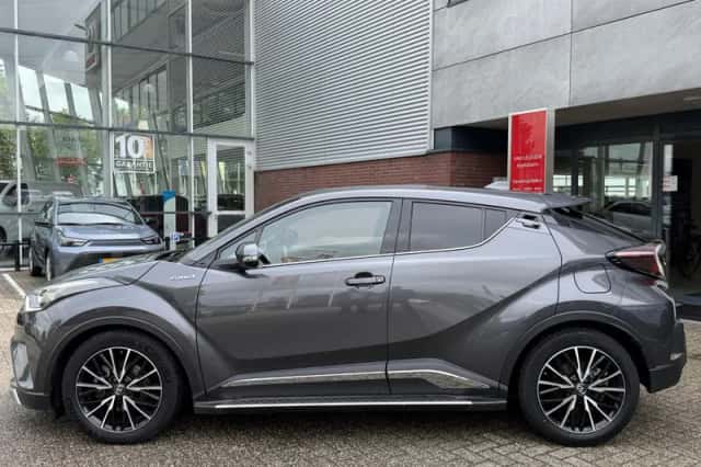 Toyota C hr (2018) thumbnail 11
