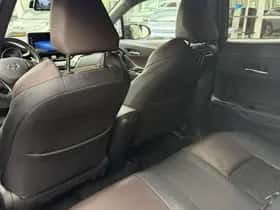 Toyota C hr (2018) thumbnail 14