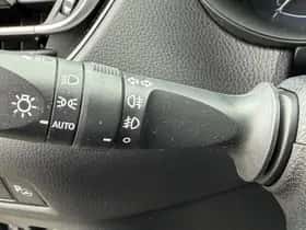 Toyota C hr (2018) thumbnail 19