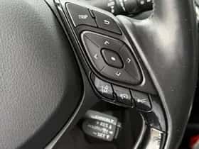 Toyota C hr (2018) thumbnail 22