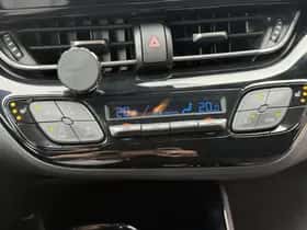 Toyota C hr (2018) thumbnail 27