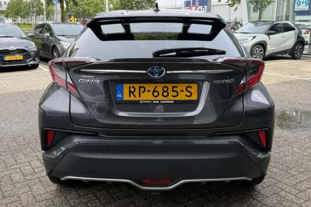 Toyota C hr (2018) thumbnail 31