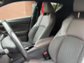 Toyota C hr (2018) thumbnail 41