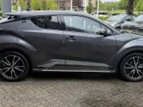 Toyota C hr (2018) thumbnail 6