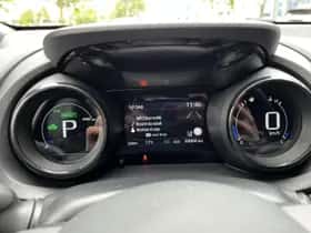 Toyota Yaris (2022) thumbnail 21