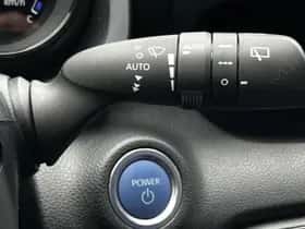 Toyota Yaris (2022) thumbnail 23
