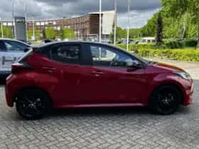 Toyota Yaris (2022) thumbnail 6