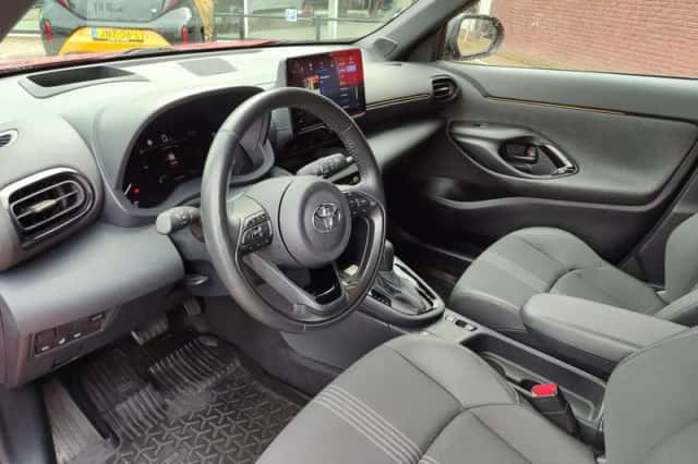 Toyota Yaris Cross (2022) thumbnail 12