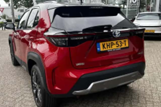 Toyota Yaris Cross (2022) thumbnail 3