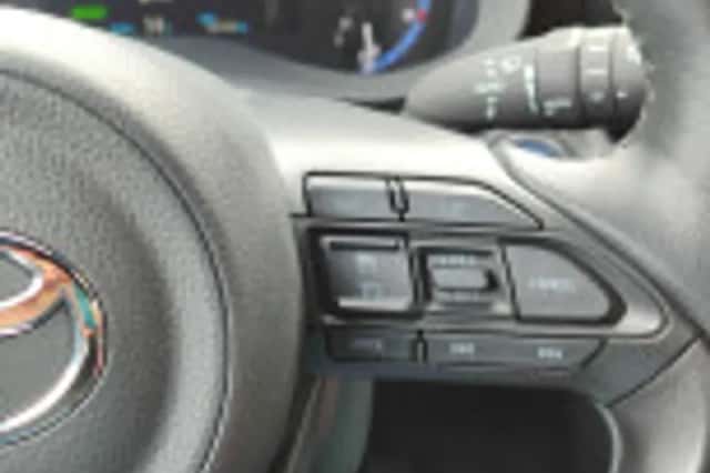 Toyota Yaris Cross (2022) thumbnail 60