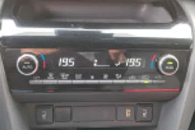 Toyota Yaris Cross (2022) thumbnail 68