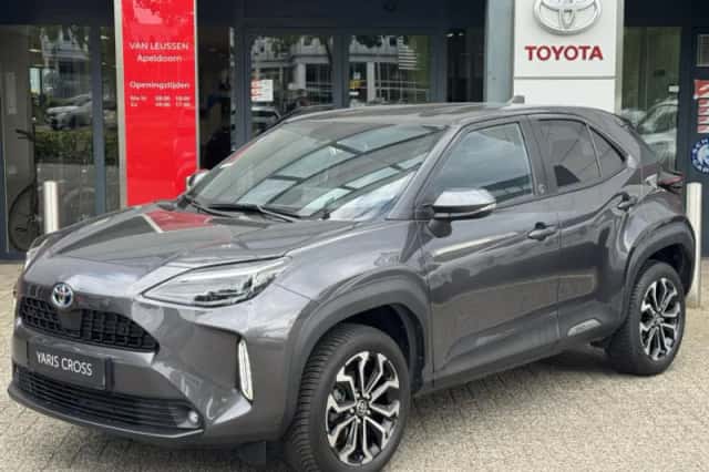 Toyota Yaris Cross (2022) thumbnail 1