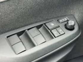 Toyota Yaris Cross (2022) thumbnail 45