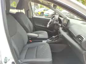 Toyota Yaris (2025) thumbnail 15