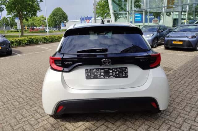 Toyota Yaris (2025) thumbnail 41