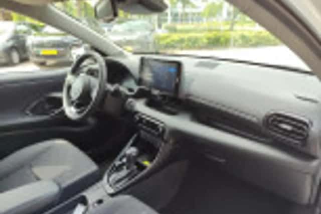 Toyota Yaris (2025) thumbnail 44