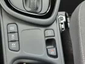 Toyota Yaris (2025) thumbnail 68