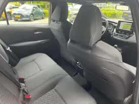 Toyota Corolla (2023) thumbnail 15