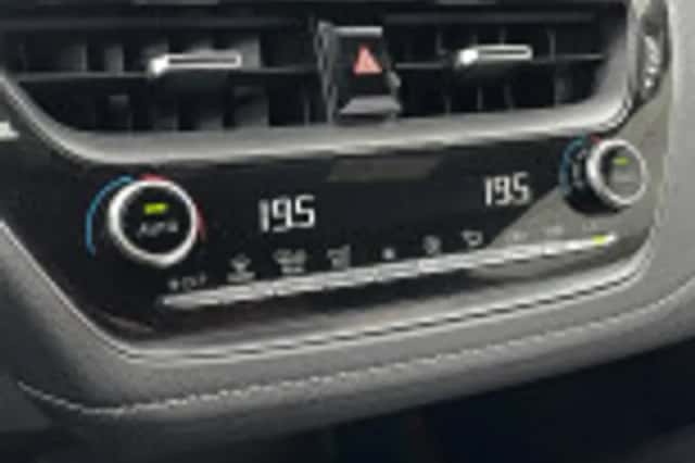 Toyota Corolla (2023) thumbnail 58