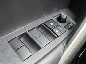 Toyota Corolla (2025) thumbnail 17