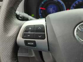 Toyota Auris (2011) thumbnail 19