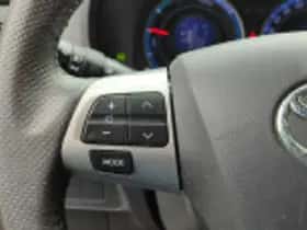 Toyota Auris (2011) thumbnail 43