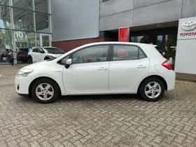 Toyota Auris (2011) thumbnail 64
