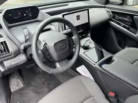 Toyota bZ4X (2025) thumbnail 75