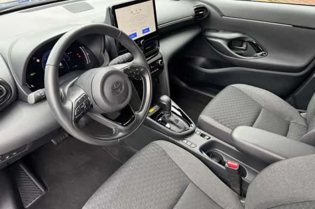 Toyota Yaris Cross (2025) thumbnail 13