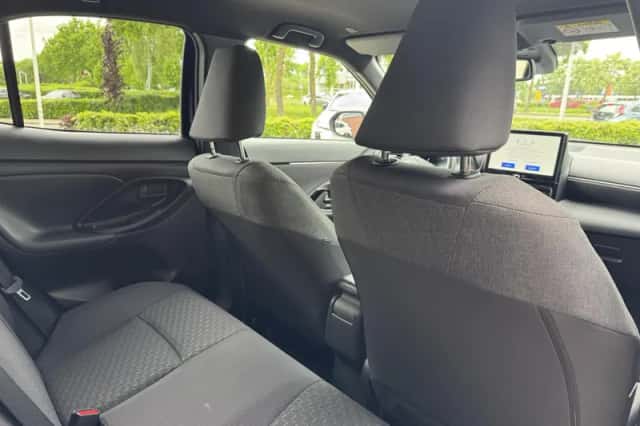 Toyota Yaris Cross (2025) thumbnail 15