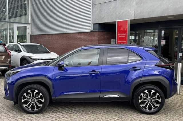 Toyota Yaris Cross (2025) thumbnail 8