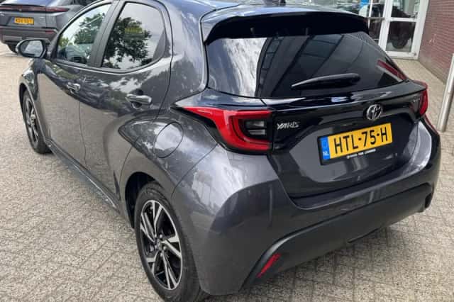 Toyota Yaris (2025) thumbnail 9