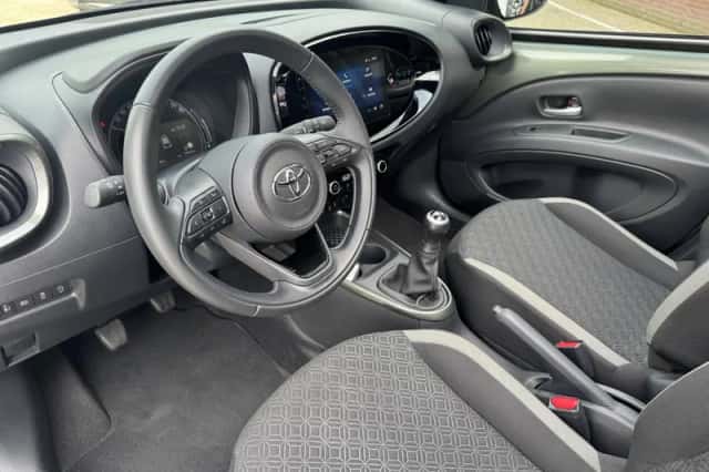 Toyota Aygo X (2023) thumbnail 16