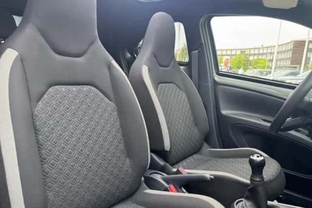 Toyota Aygo X (2023) thumbnail 22