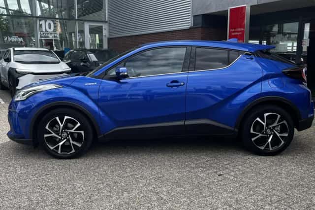 Toyota C hr (2021) thumbnail 10