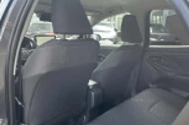 Toyota Yaris (2025) thumbnail 44