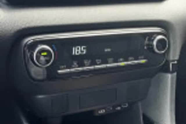 Toyota Yaris (2025) thumbnail 58