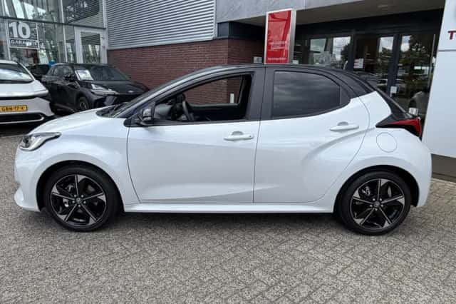 Toyota Yaris (2026) thumbnail 11